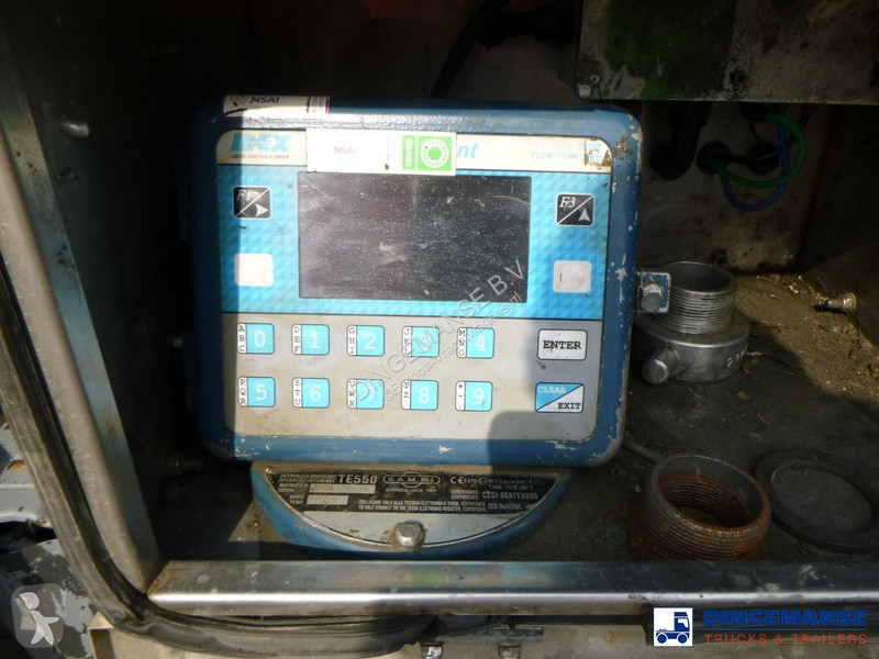 شاحنة Scania 230 DB 4x2 RHD fuel tank 12.4 m3 /...