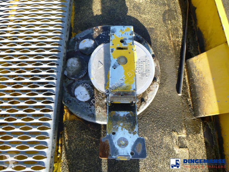 شاحنة Renault 180 dci 4x2 fuel tank 5.1 m3 / 1...