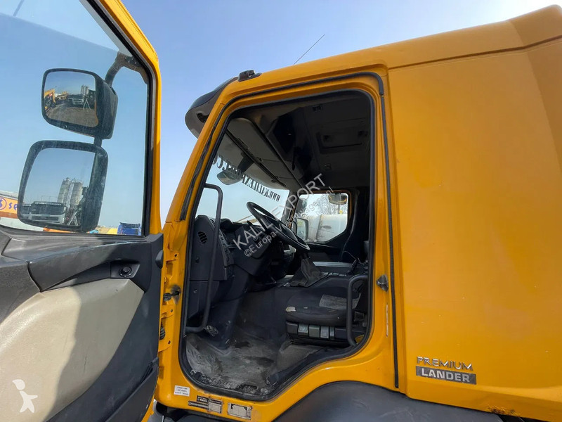 شاحنة Renault Euro 5 370 DXI Toilet Truck 6x4...
