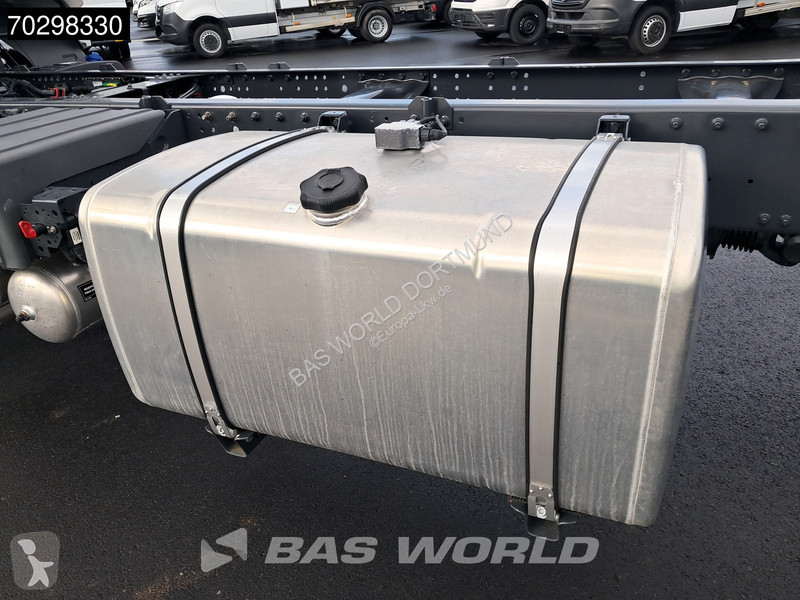شاحنة Iveco 340 4X2 NEW! Chassis Automatic LED...