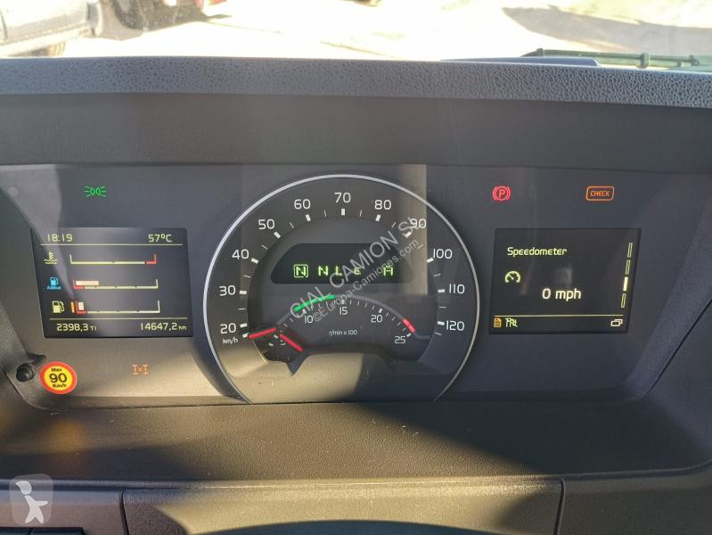 شاحنة Volvo 420