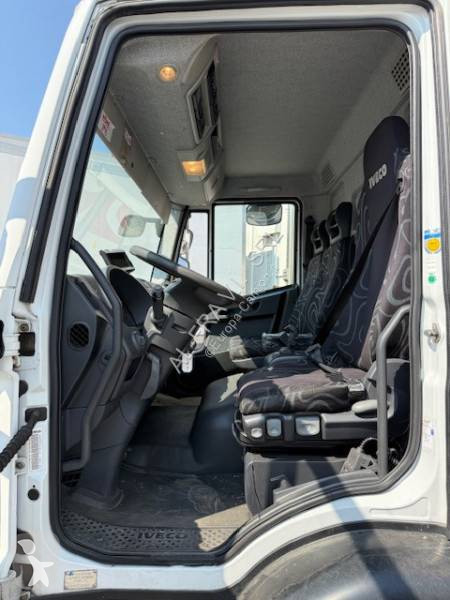 شاحنة Iveco