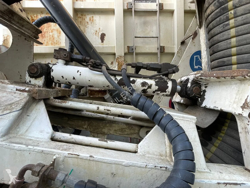 شاحنة Volvo 440 MTS Dino Grondzuigmachine...