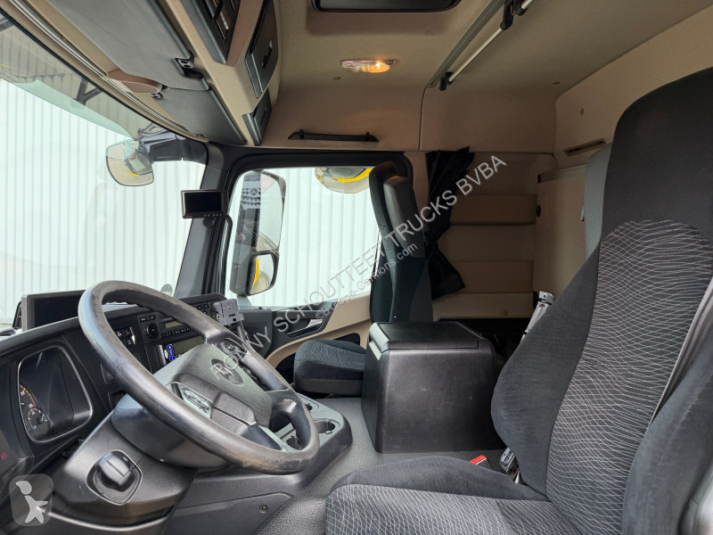 شاحنة Mercedes Actros 2540 L 6x2 Actros 2540 L...