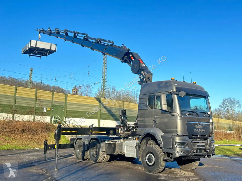 شاحنة MAN 33.540 MAN  33.540 6x6 Kran Kran Hiab...