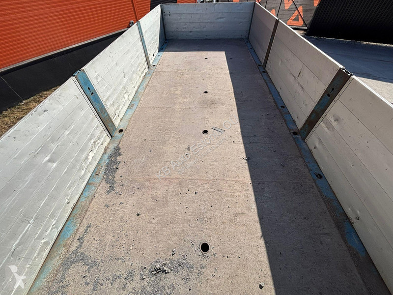 شاحنة Volvo 6x2*4 PK 18002 / PALFINGER 17 ton /...