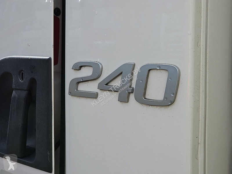 شاحنة Volvo FL 240.14 MANUAL AIRCO LIFT