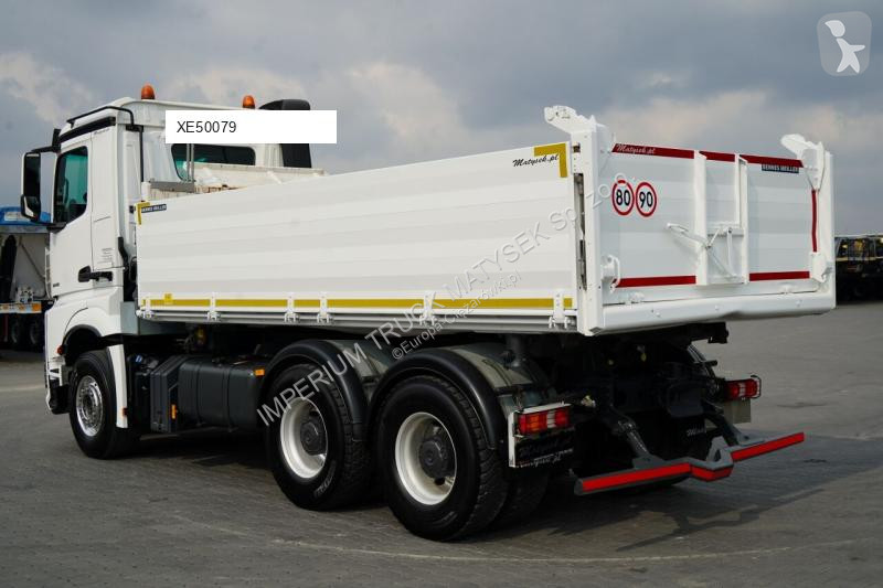شاحنة Mercedes AROCS 2658
