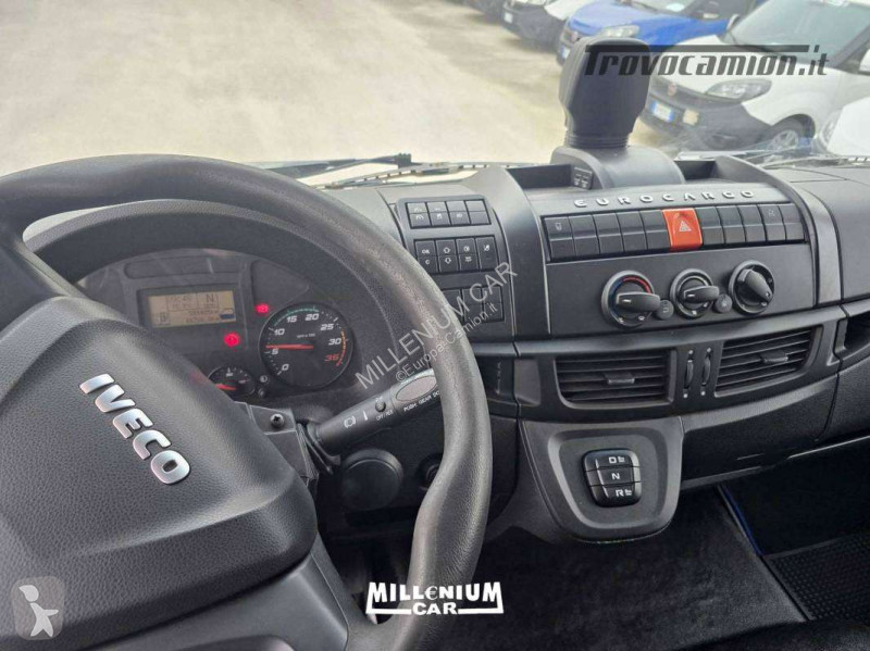 شاحنة Iveco 160E25 2018 CENTINATO 7,20