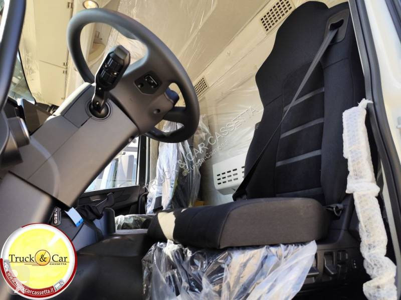 شاحنة Iveco