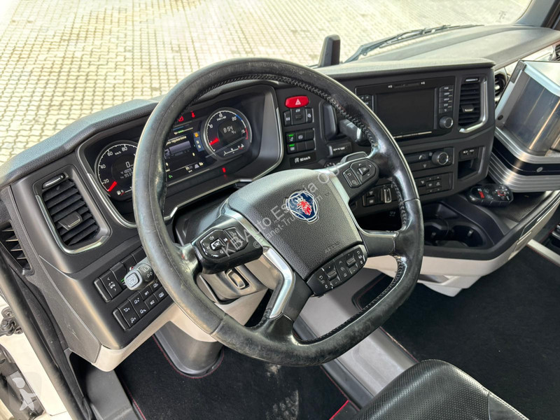 شاحنة Scania R 410 6x2*4 NG / RETARDER / BOX...