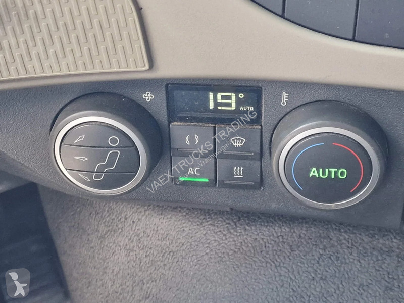 شاحنة Volvo 460 6x2 - Carrier 1250 Frigo - Full...