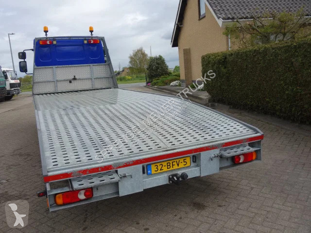 شاحنة DAF 210 oprijlaadbak,airco