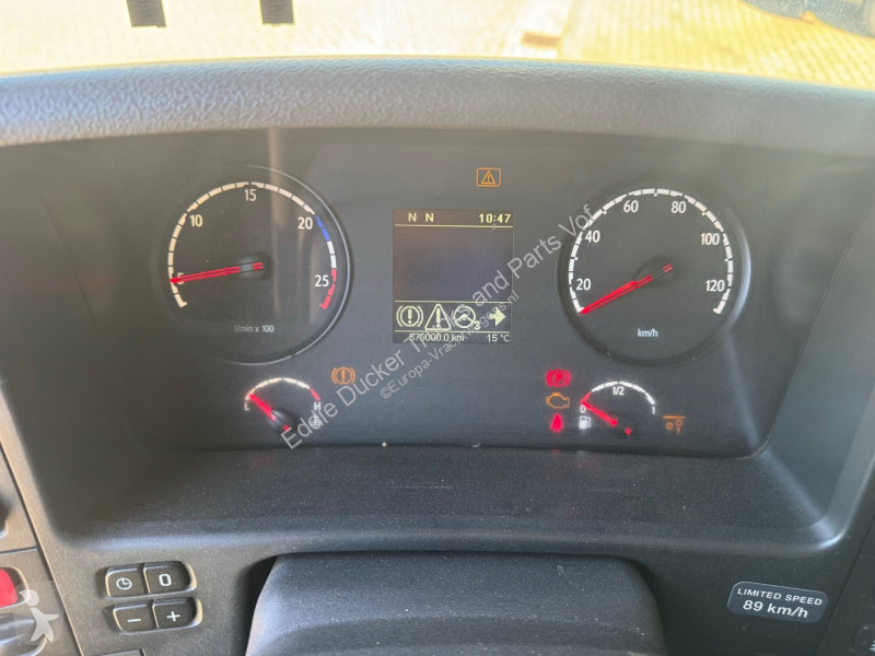 شاحنة Scania 360 8X2 EURO 5 HIAB 144-4