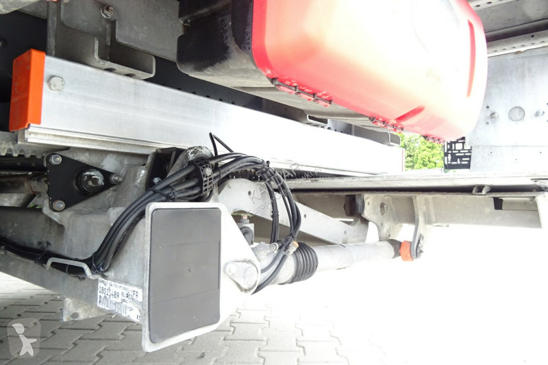 شاحنة Mercedes 1218 Euro 6 tylko 222 tys.km!...
