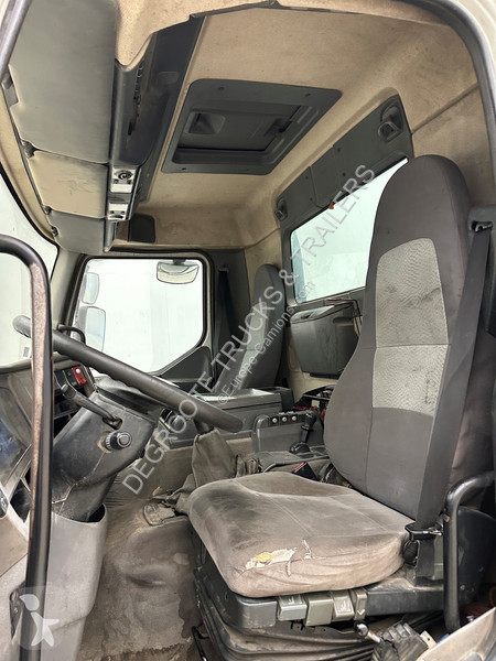 شاحنة Renault 370 DCi - 6x4