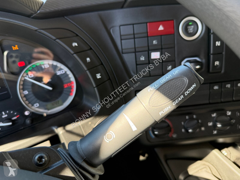 شاحنة  S-Way AT260S42 6x2 S-Way AT260S42 6x2,...