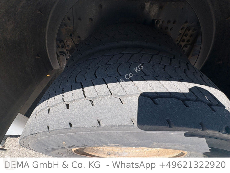 شاحنة Iveco...