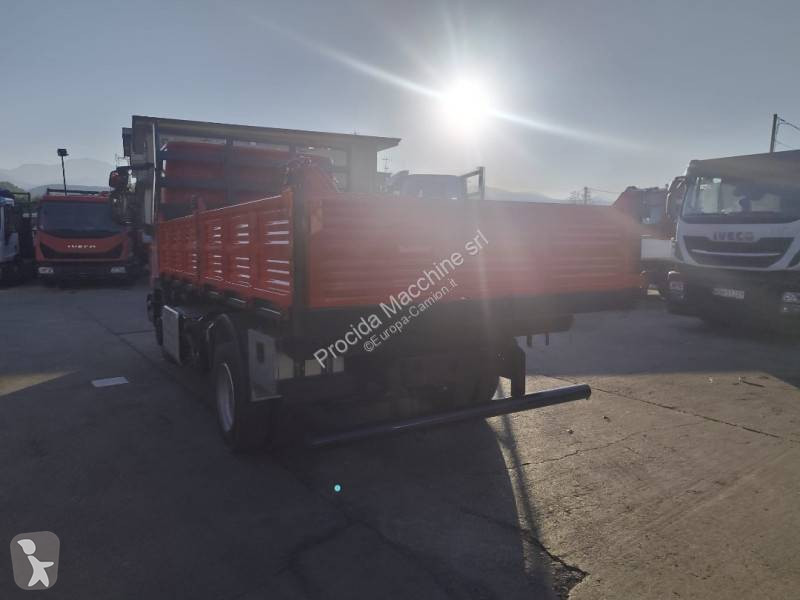 شاحنة Iveco