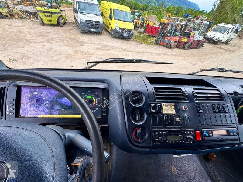 شاحنة Mercedes  ATEGO 1218 Camion benne grue...