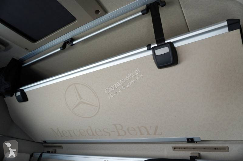 شاحنة Mercedes