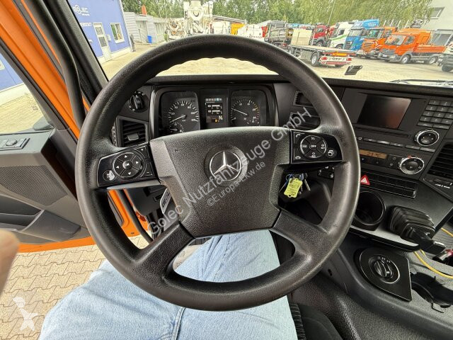 شاحنة Mercedes AROCS 3246 8x4 Kipper Meiller...
