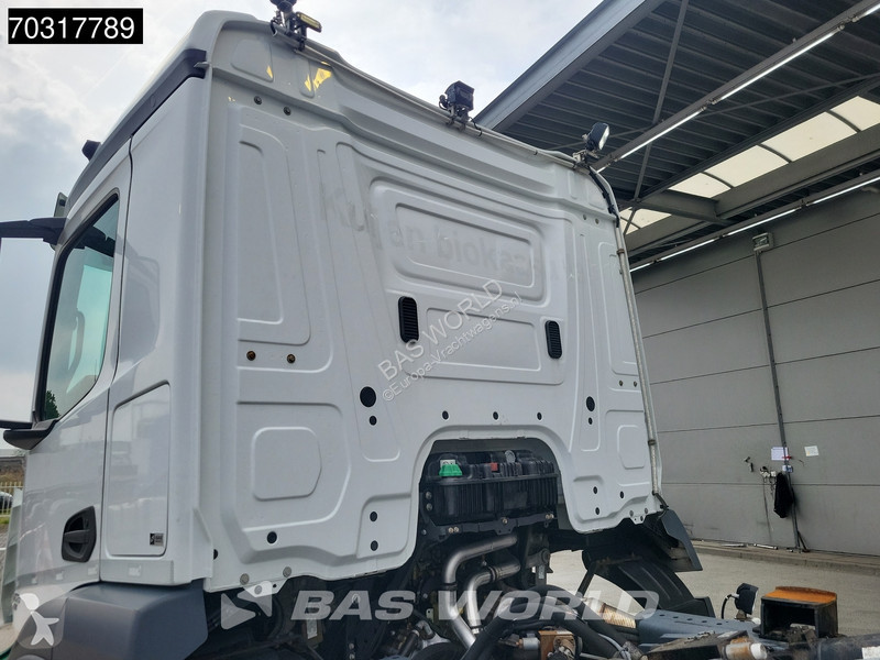 شاحنة Mercedes 2530 NGT 6X2 CNG Engine! HIAB...