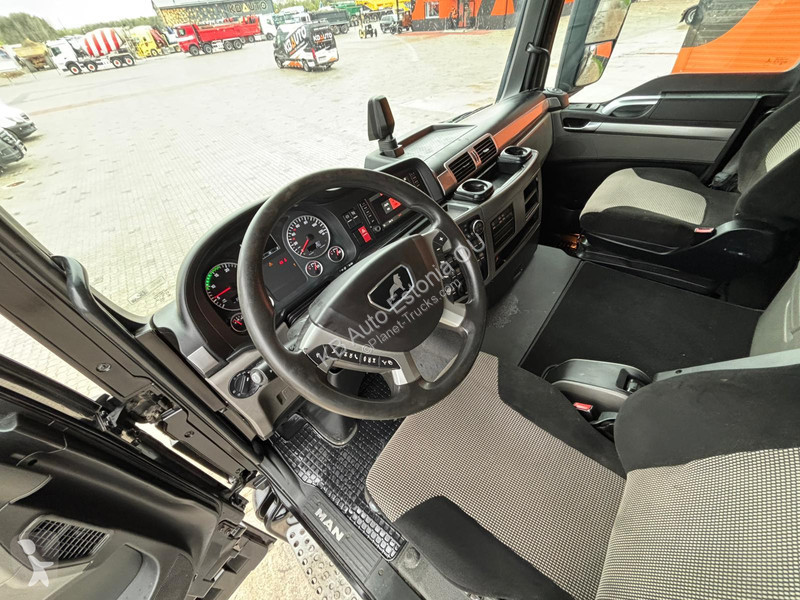 شاحنة MAN 35.500 8x4 INTARDER / FULL STEEL /...
