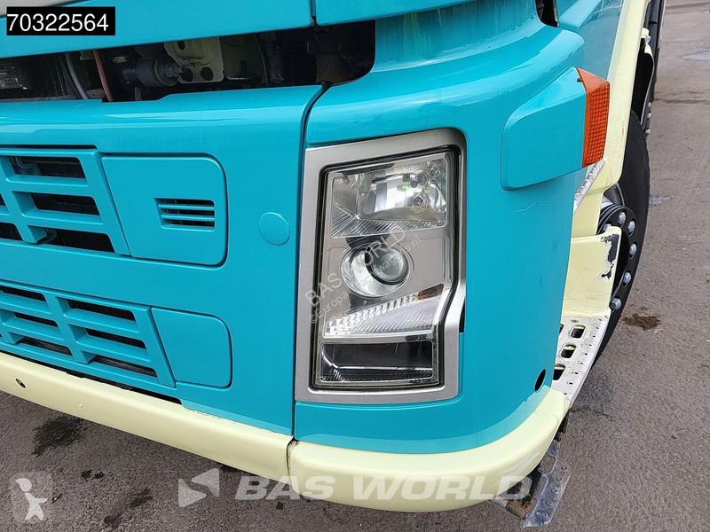 شاحنة Volvo 400 8X4 HIAB 211 EP-5 HIDUO Kran...