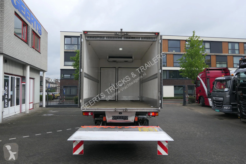 شاحنة Volvo FL 240 | Carrier SUPRA 950Mt /...