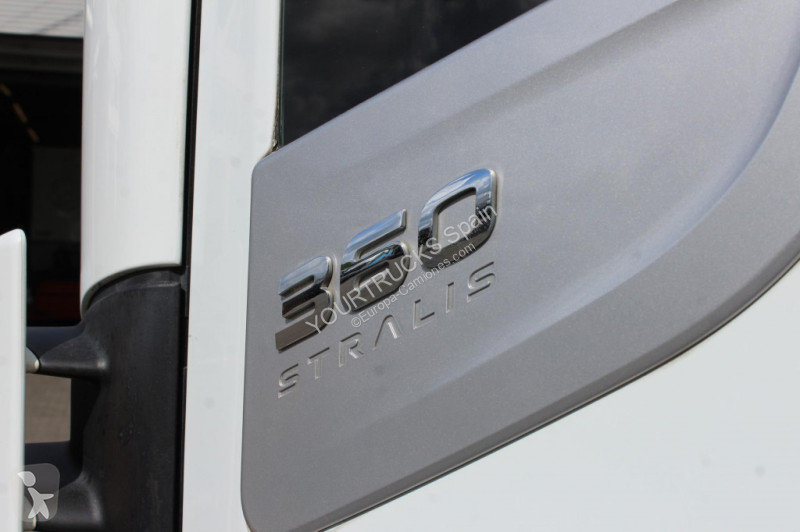 شاحنة Iveco 360 E6 Koffer Liftachse Klima