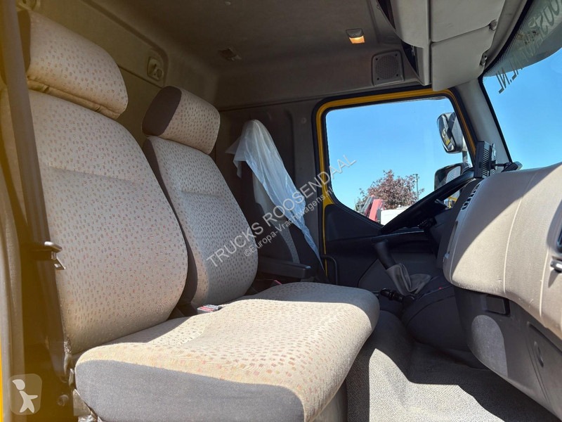 شاحنة Renault 220 DXI + CARRIER XARIOS 600 +...