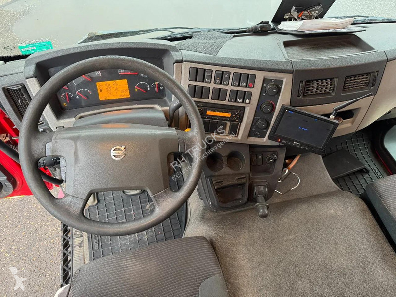 شاحنة Volvo FL 260 4X2 EURO 5 SIDE DOORS ZEPRO...