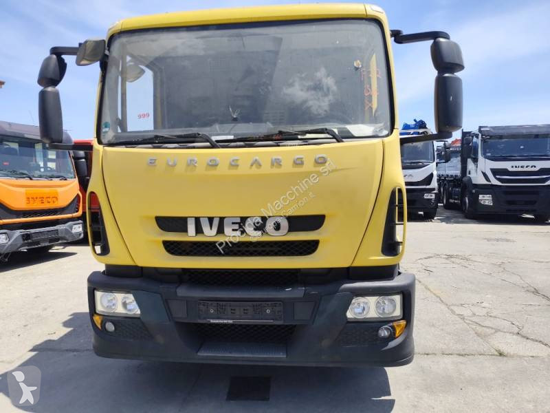 شاحنة Iveco