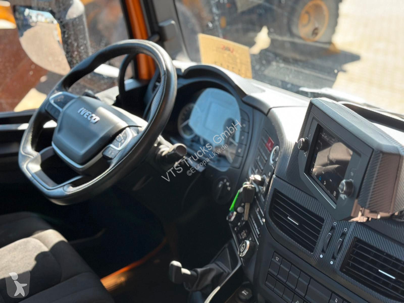 شاحنة Iveco XWay 480 8x4 BL  PALFINGER P24A AK...