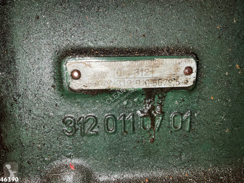 شاحنة Mercedes 312.136 ''Bolneus''