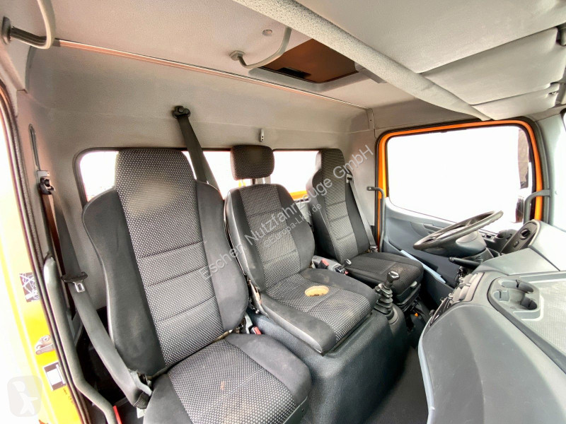 شاحنة Mercedes 1322...