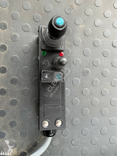 شاحنة Iveco AD380T41 6x4 Palfinger 16 Tonmeter...