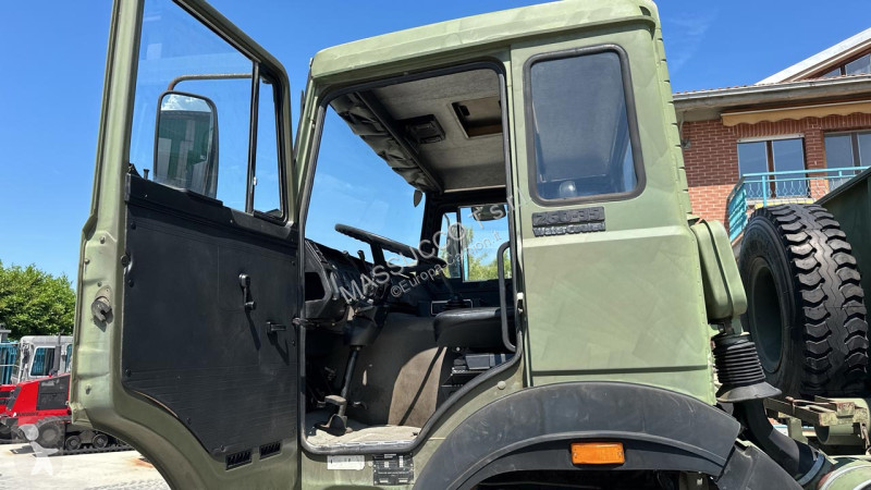 شاحنة Iveco 6x6