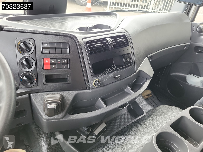 Mercedes 1524 4X2 15tonner curtainsides...