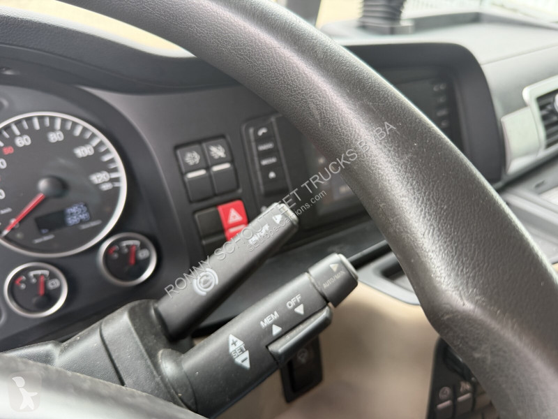 Vrachtwagen MAN TGL 12.220 4X2 BL TGL 12.220...
