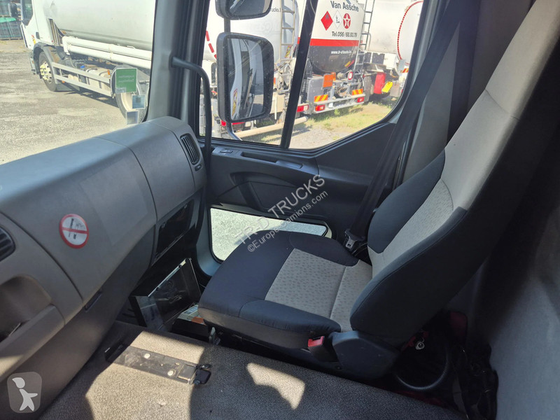 شاحنة Renault 270 FUEL / CARBURANT 13000L - 4...
