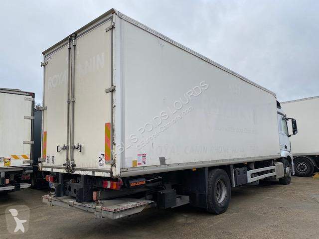 Camion Mercedes 1833