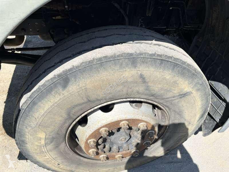 شاحنة Iveco
