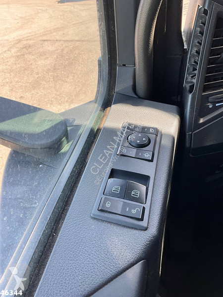 Camion Mercedes 3253 Euro 6 8x4 Palfinger 17...