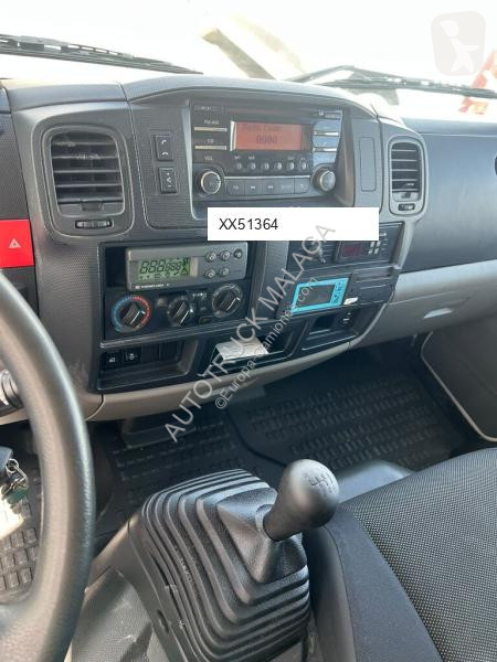 شاحنة Nissan NT400 FRC+IR
