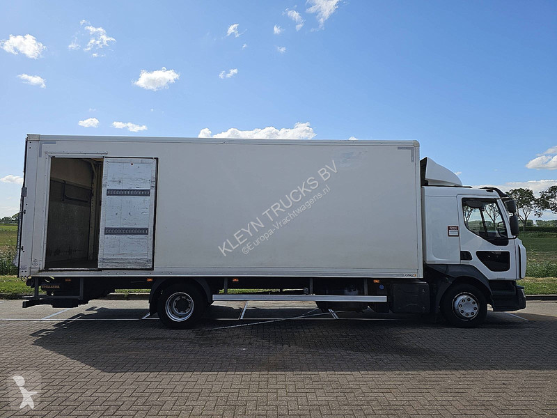 شاحنة Renault D 220