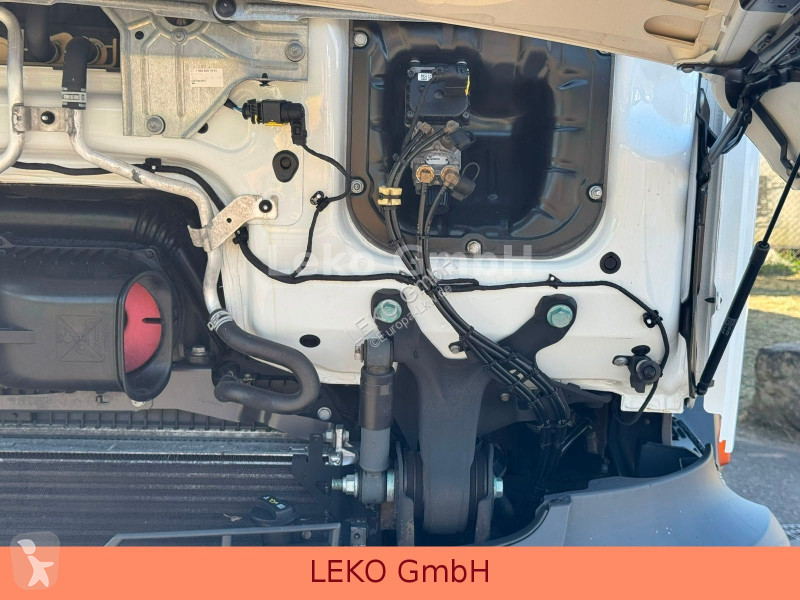 شاحنة Mercedes 1827 Mit Carrier Sp 1250Mt