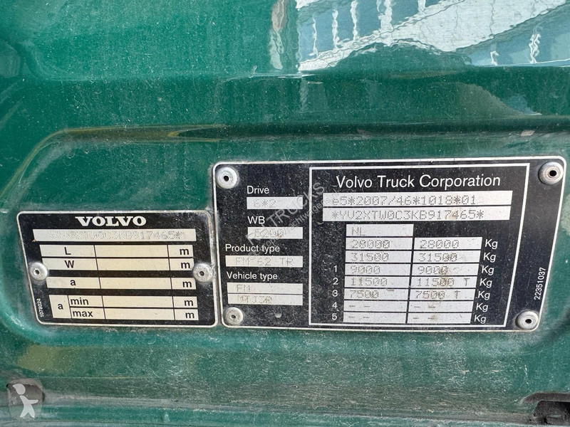 شاحنة Volvo 420 6X2 EURO 6 - 605.945 KM -...