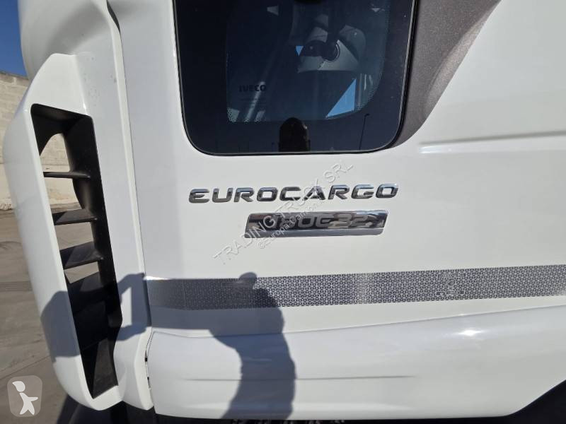 شاحنة Iveco 180E32